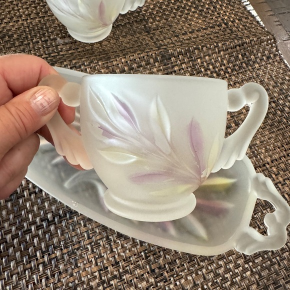 Vintage Indiana Glass Frosted Creamer& Sugar W/Tray Set EUC - Picture 3 of 6